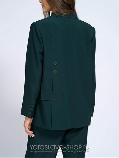 Комплект женский состоящий из жакета и брюк в темно-зеленом оттенке