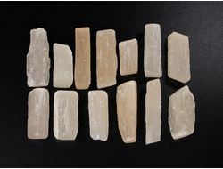 Селенит персиковый, оранжевый в ассортименте, Россия (20-30 мм, 2-4 г) №27474