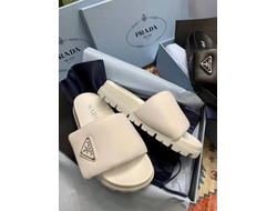 Женские шлепанцы PRADA