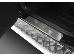 Накладки на пороги для Lada 4x4 5-дверн. 1995-