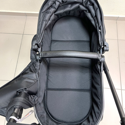 Детская коляска 3 в 1 Lovamama V9 Черный