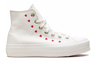 Кеды Converse Chuck Taylor 70 Love Me белые высокие с сердечками