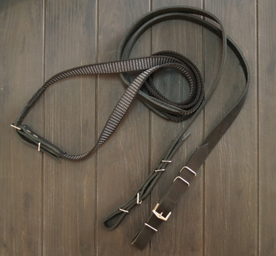 Повод для узды прорезиненный с кожей, 3 метра, серия комфорт.