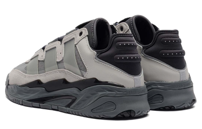 Кроссовки Adidas Niteball Grey с мехом