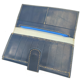 Большое портмоне с хлястиком с принтом по мотивам картины Винсента Ван Гога "Звездная ночь"