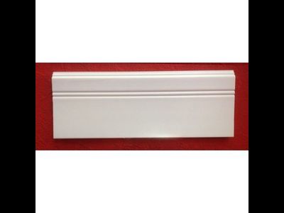 Напольный плинтус WD038