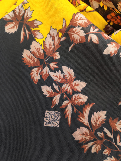 Павловопосадский платок Рябина 352-18