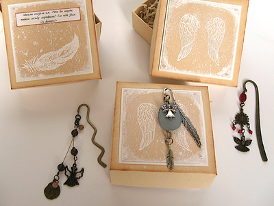 "Свет Ангелов". Книжная закладка с подвеской-ангелом, нефритом и яшмой