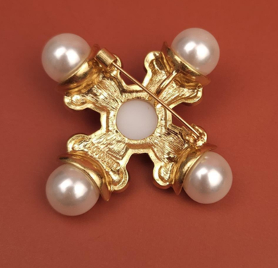 Брошь "Крест"