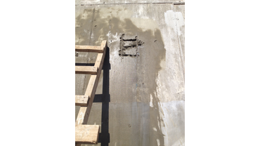 Локальный демонтаж структурно поврежденного бетона