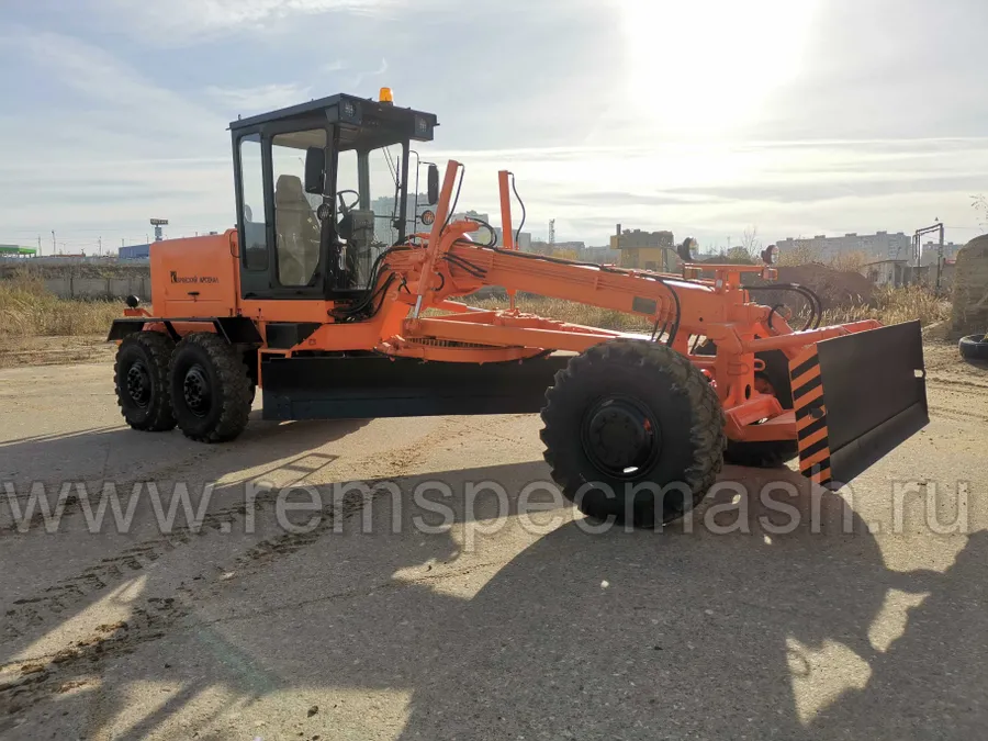 Автогрейдер ГС-14.02