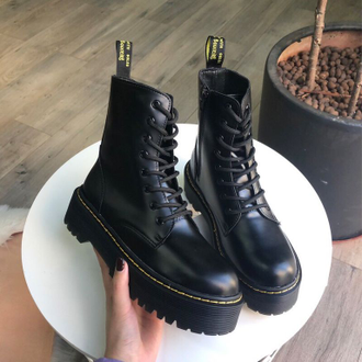 Ботинки Dr Martens Jadon Smooth на толстой подошве черные