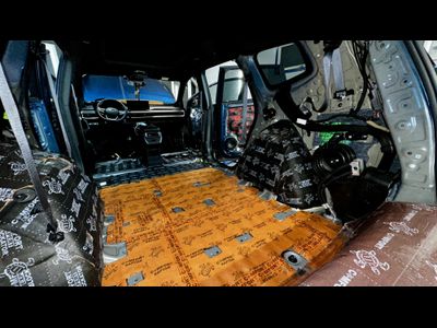 Шумоизоляция Geely Okavango