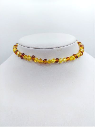 Детские бусы из мелкого янтаря 38