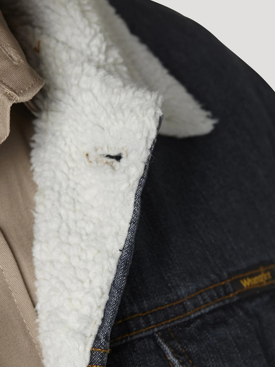 Куртка Wrangler® Western Sherpa Lined Denim Trucker Jacket