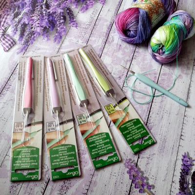 Крючок для тонкой пряжи CLOVER Amour - 0.90