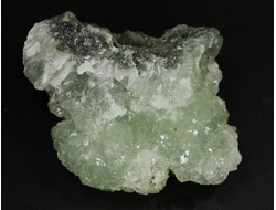 Пренит, сросток кристаллов, Мали (42*34*18 мм, 27 г) №36157