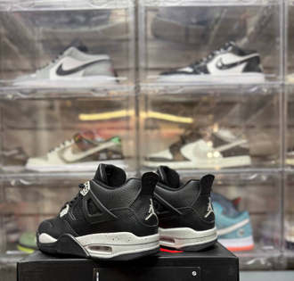 Nike Air Jordan 4 Retro Oreo