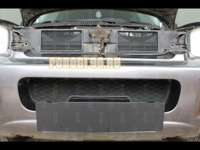 Защита радиатора Hyundai Santa Fe 2000-2006 (2 части) black верх