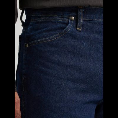 Джинсы 933SE Wrangler® Cowboy Cut® Silver Edition узкий крой