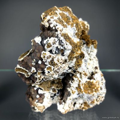 Халцедон почки, опал, на яшмовидной породе. Россия. 125*110*100мм