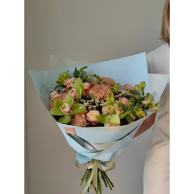 Букет цветов на 8 марта № 743