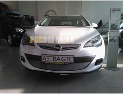Защита радиатора Opel Astra J GTC 2011- chrome