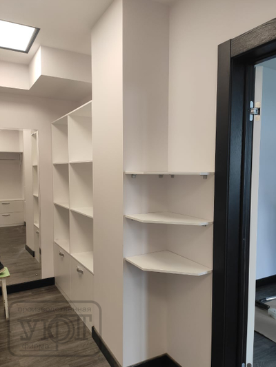 гардеробная (мужская и женская зоны)