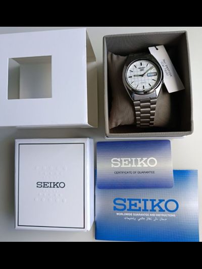 Наручные часы Seiko SNXF05K1