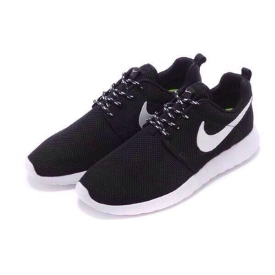 Nike Roshe Run (черные с белым)