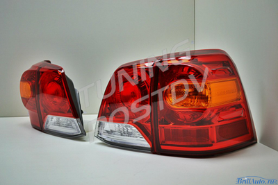 Комплект рестайлинга Toyota Land Cruiser 200 из 2007 в 2012