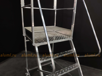 Лестница с площадкой ЛС-1.25