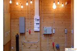 Установка электрики в деревянном доме