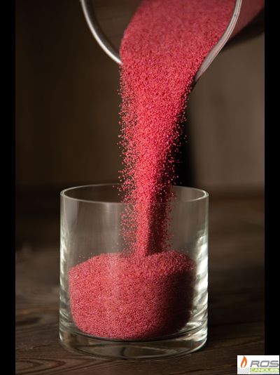 Насыпные свечи RosCandles красные "Малиновый" - пакет 3 кг, с отдушкой "Ванильная карамель"