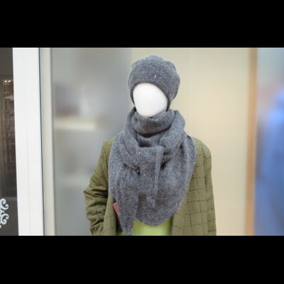 Антрацитовый шарф платок женский с пайетками Италия Vizio 6943 ST