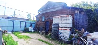 П/дома, 26,8 кв.м., + зем. участок 1,9 сотки, ул. Октябрьская.
