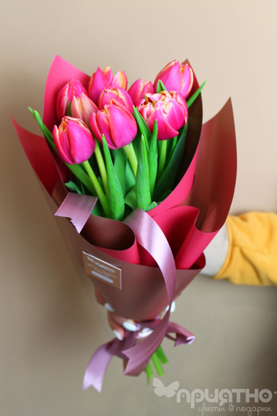 Букет цветов на 8 марта № 710