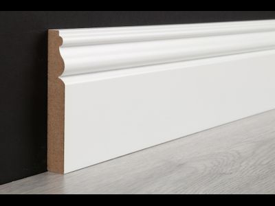 Плинтус напольный