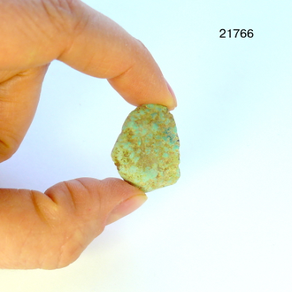 Бирюза натуральная (необработанная) Казахстан арт.21766: 4,7г - 24*18*9мм