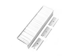 Пластиковые плоские лезвия белого цвета