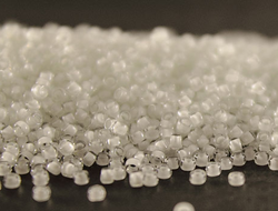 Toho 15/0 981 Inside-Color Crystal/Snow-Lined / Окрашенный изнутри хрусталь/снег