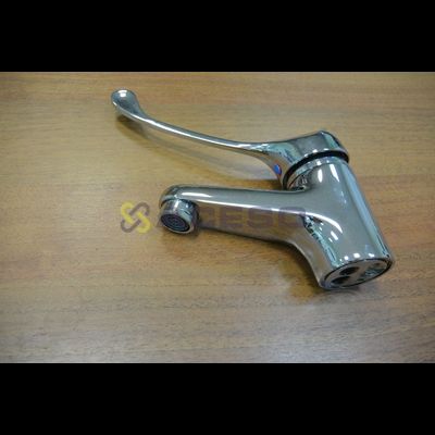 Смеситель локтевой специализированный (с длинной ручкой)