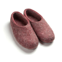 Мужские тапочки бордовый фон