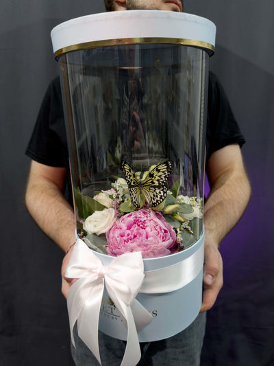 Букет с пионами, эустомой .эвкалиптом  №136