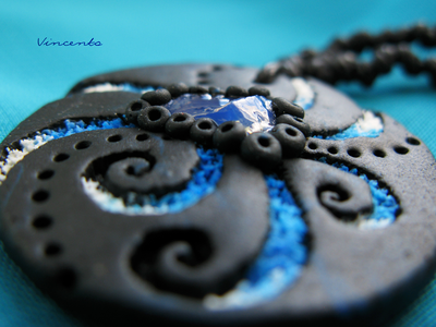 Этно-кулон с лунным камнем "Цветок Феникса"