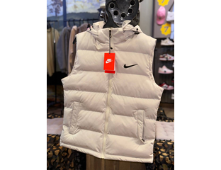 Купить жилетку Nike | Интернет - магазин кроссовок Убежище 7