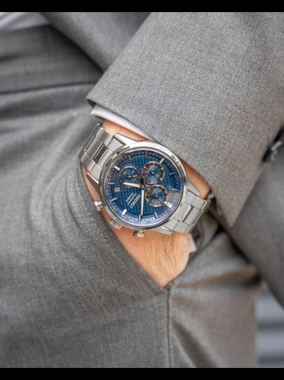 Наручные часы Seiko SSB387P1