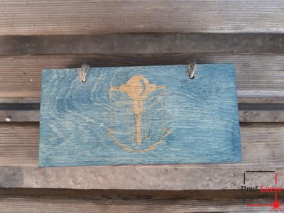 Счетница с светлой гравировкой