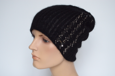 chernaya-shapka-so-strazami-vizio-italiya-8000-cu