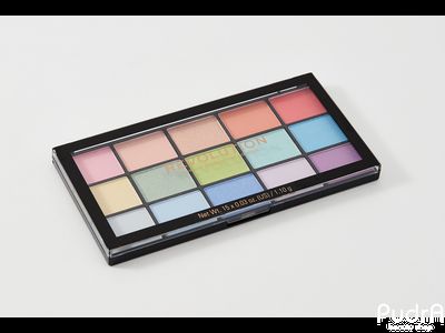 Makeup Revolution Палетка теней Re-Loaded Palette Sugar Pie